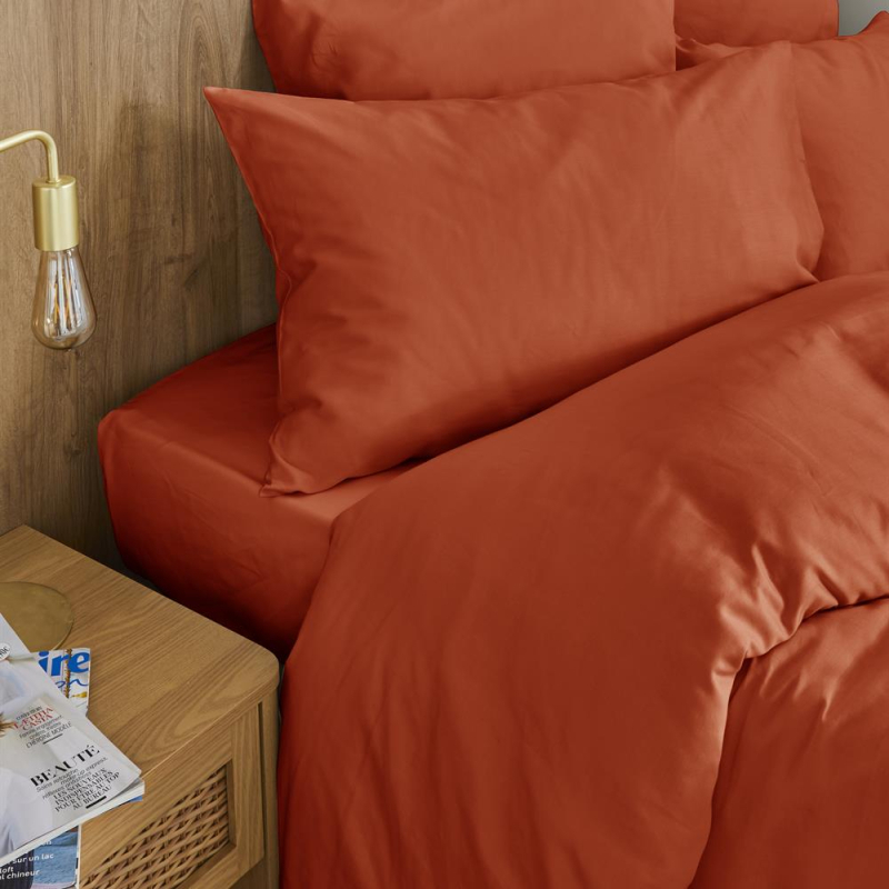 Housse de couette Hestia en satin de coton uni caramel zoom Housse de couette Hestia en satin de coton uni caramel zoom