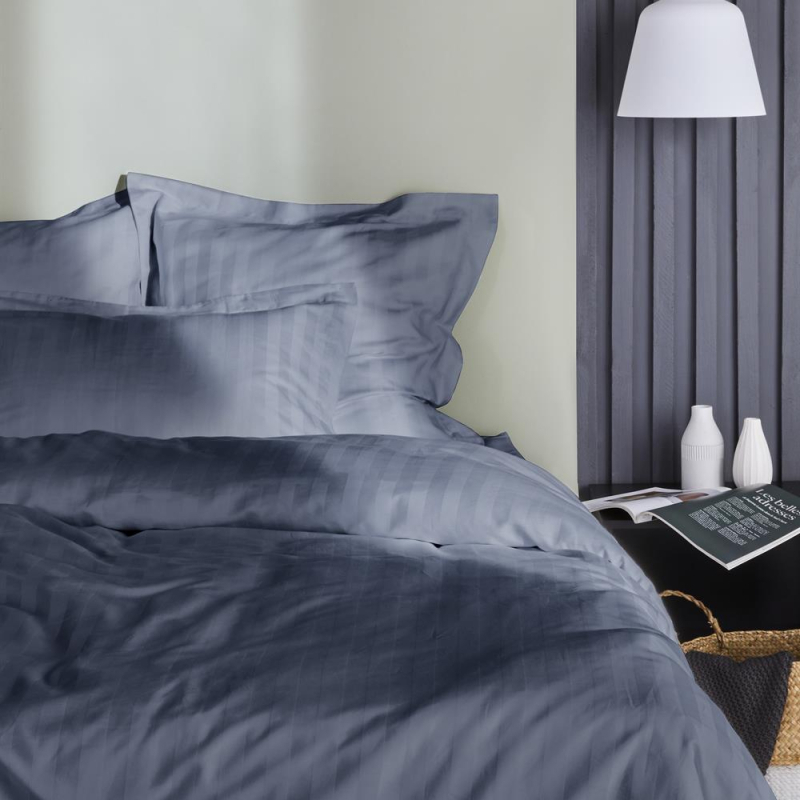 2583414RTL taie d'oreiller satin daphne indigo 50x75 cm 2583414RTL taie d'oreiller satin daphne indigo 50x75 cm