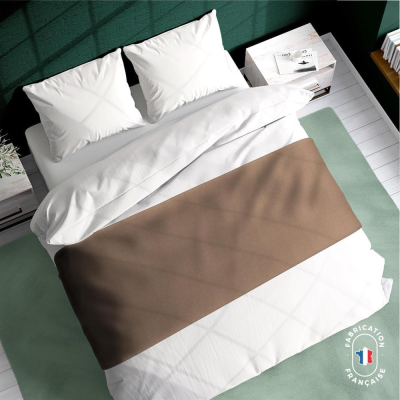 Chemin de lit Dolly coloris Taupe zoom Chemin de lit Dolly coloris Taupe zoom