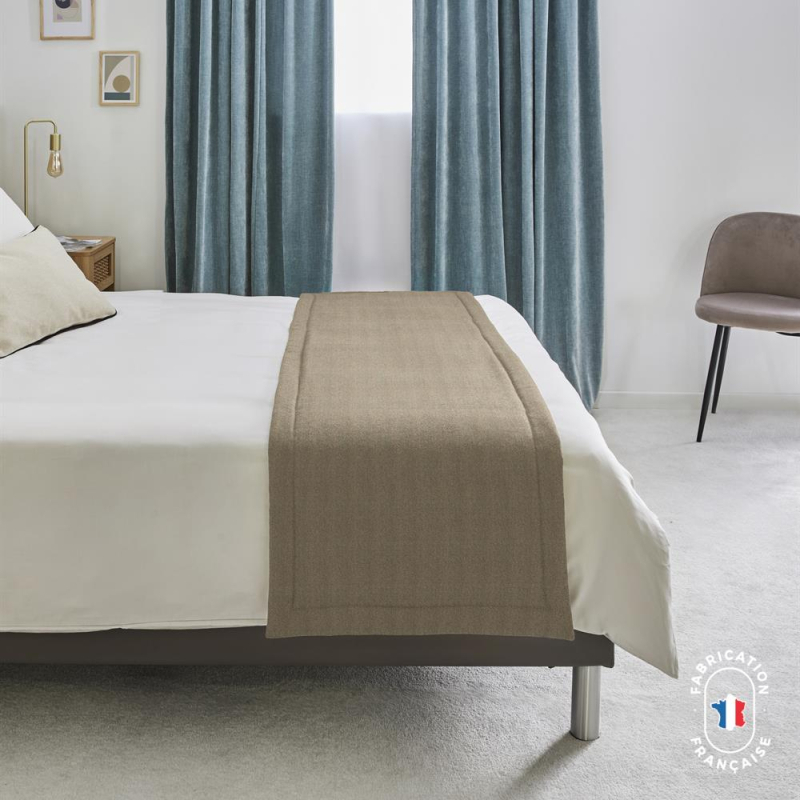 Chemin de lit en tissu mouton Chemin de lit en tissu mouton