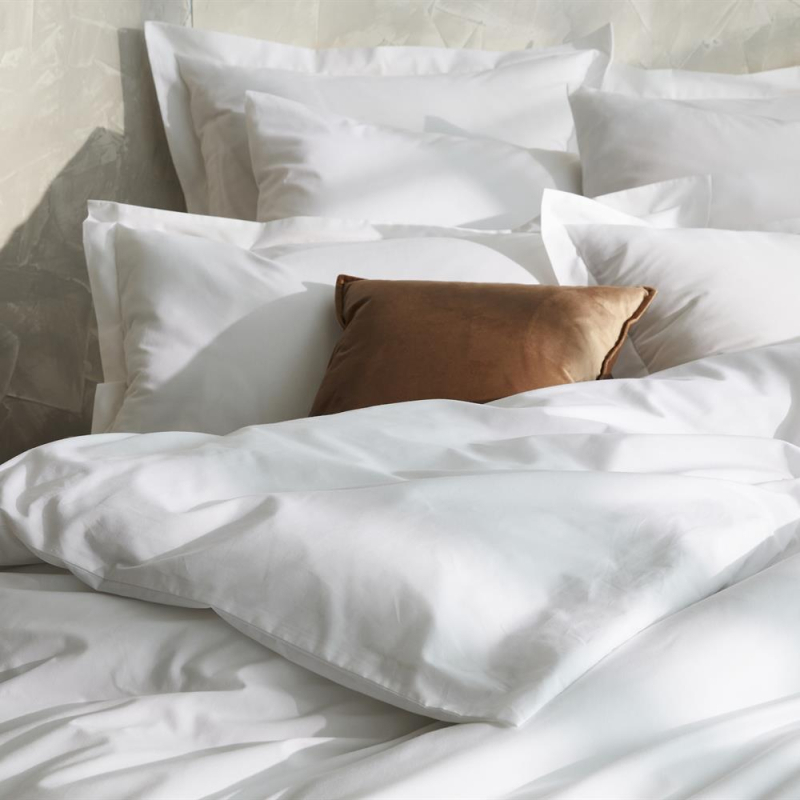 Parure percale blanche Sélène zoom Parure percale blanche Sélène zoom