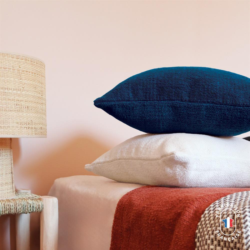 Coussin SALINE NC petite bouclette coloris Marine Coussin SALINE NC petite bouclette coloris Marine