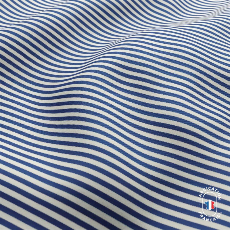Zoom matière tissu MARINA à fines rayures coloris Outremer Zoom matière tissu MARINA à fines rayures coloris Outremer